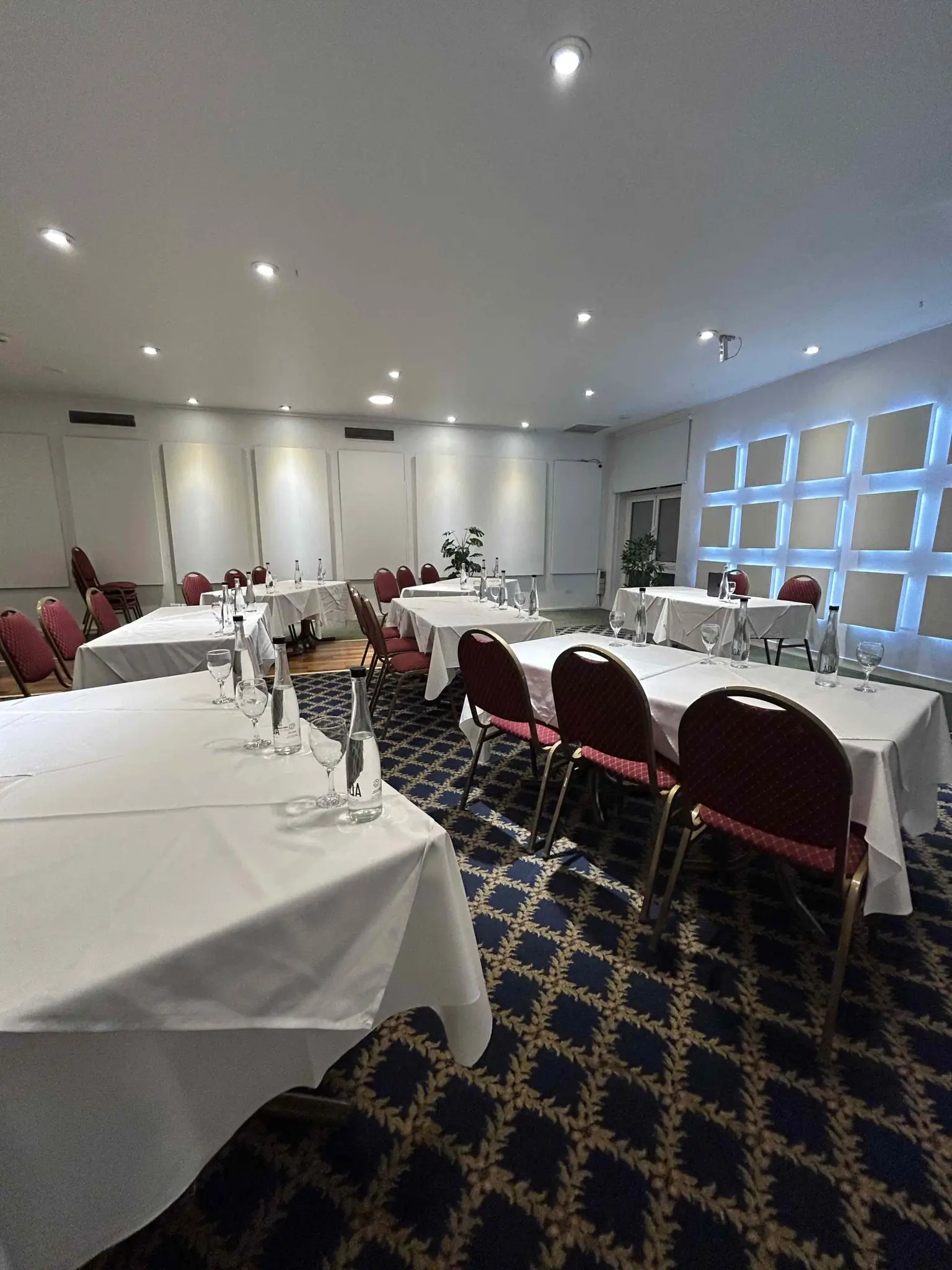 Corporate Hotel Dos Reyes