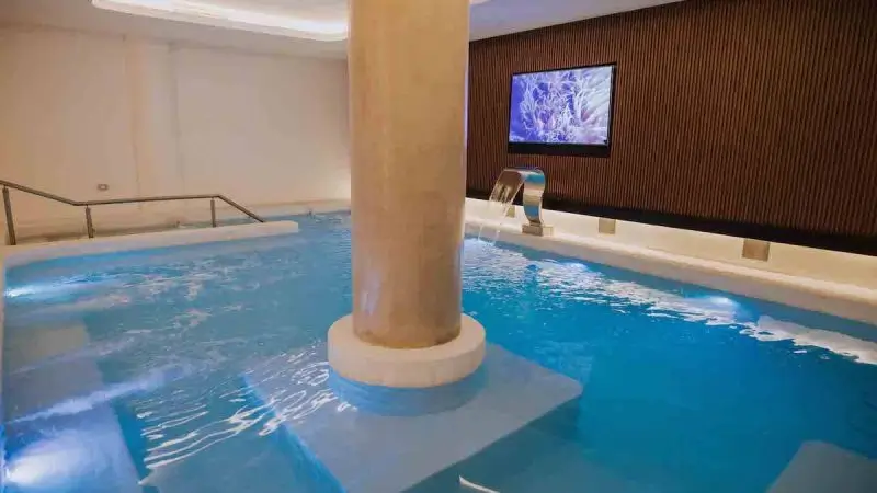 Piscina climatizada